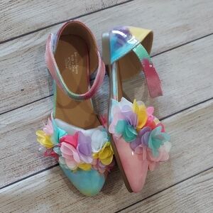 SHEIN Pink and Blue Dress Shoes with Butterfly Embellishments